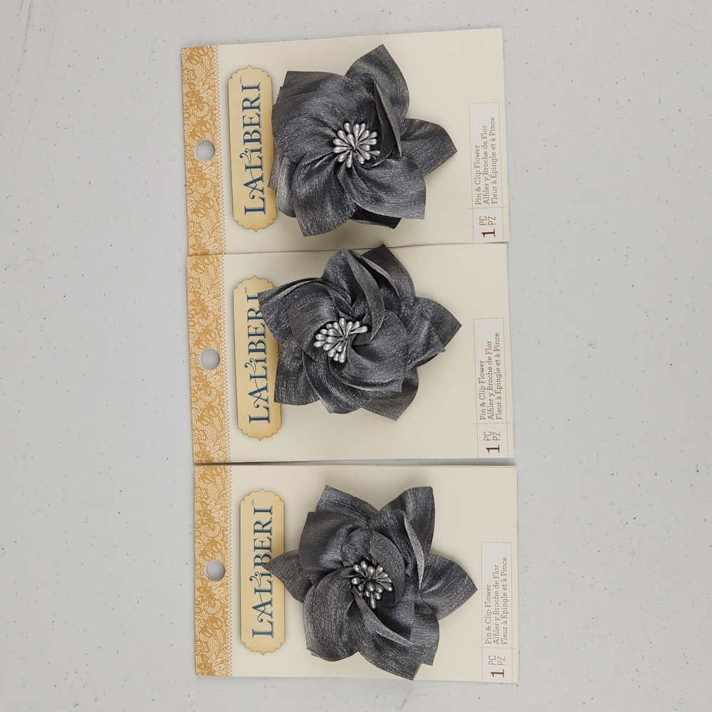 Laliberi Pin & Clip Flower 3 Pieces
